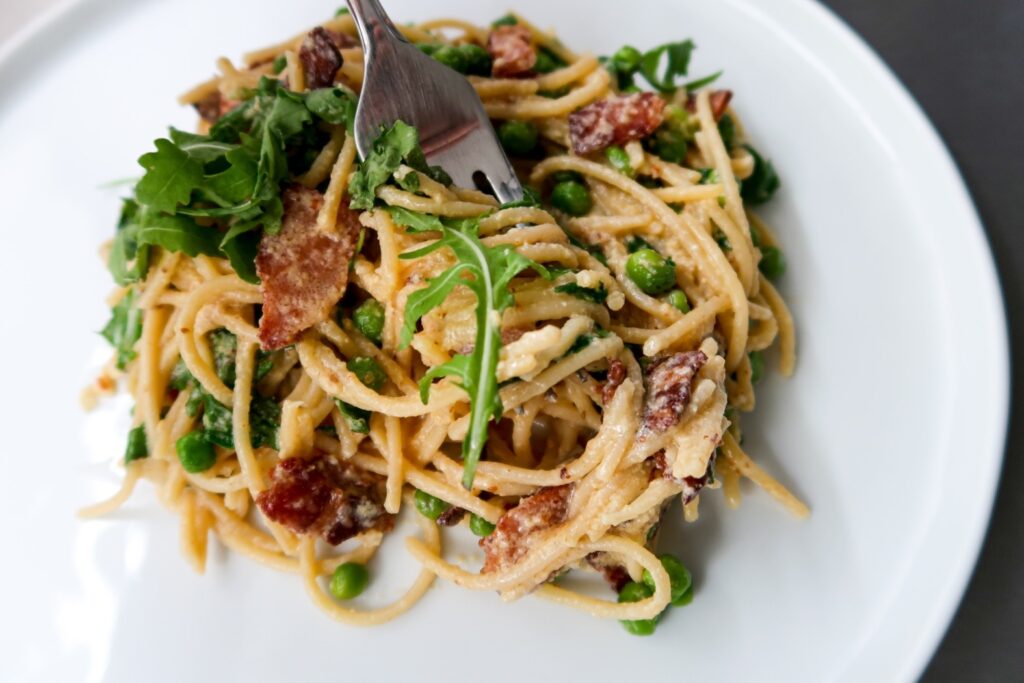 Carbonara Pasta with Bacon & Peas